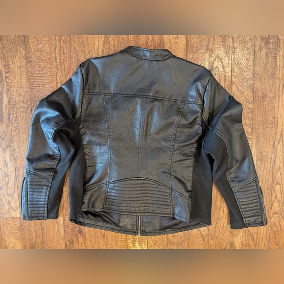 Torrid Vegan Leather Collarless Moto Jacket Plus Size 1x - Picture 10 of 16